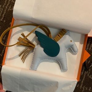 [New] Hermes Rodeo Pegase MM Leather Bag Charms